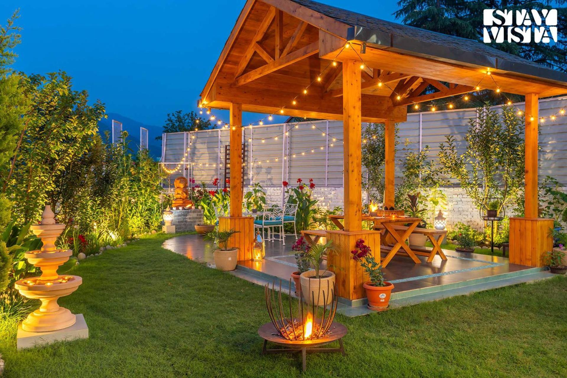 Stayvista At The Oakridge 4 Bhk Villa In Dharamshala With Jacuzzi & Balcony Chamba (Himachal Pradesh) Bagian luar foto